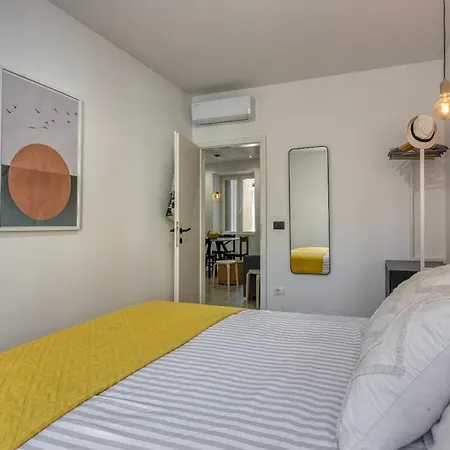 Modern & Spacious Old Town * Rovinj